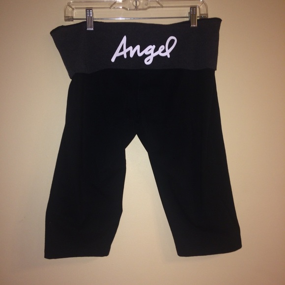 Victoria's Secret Pants - Victoria’s Secret Angel Cropped Leggings